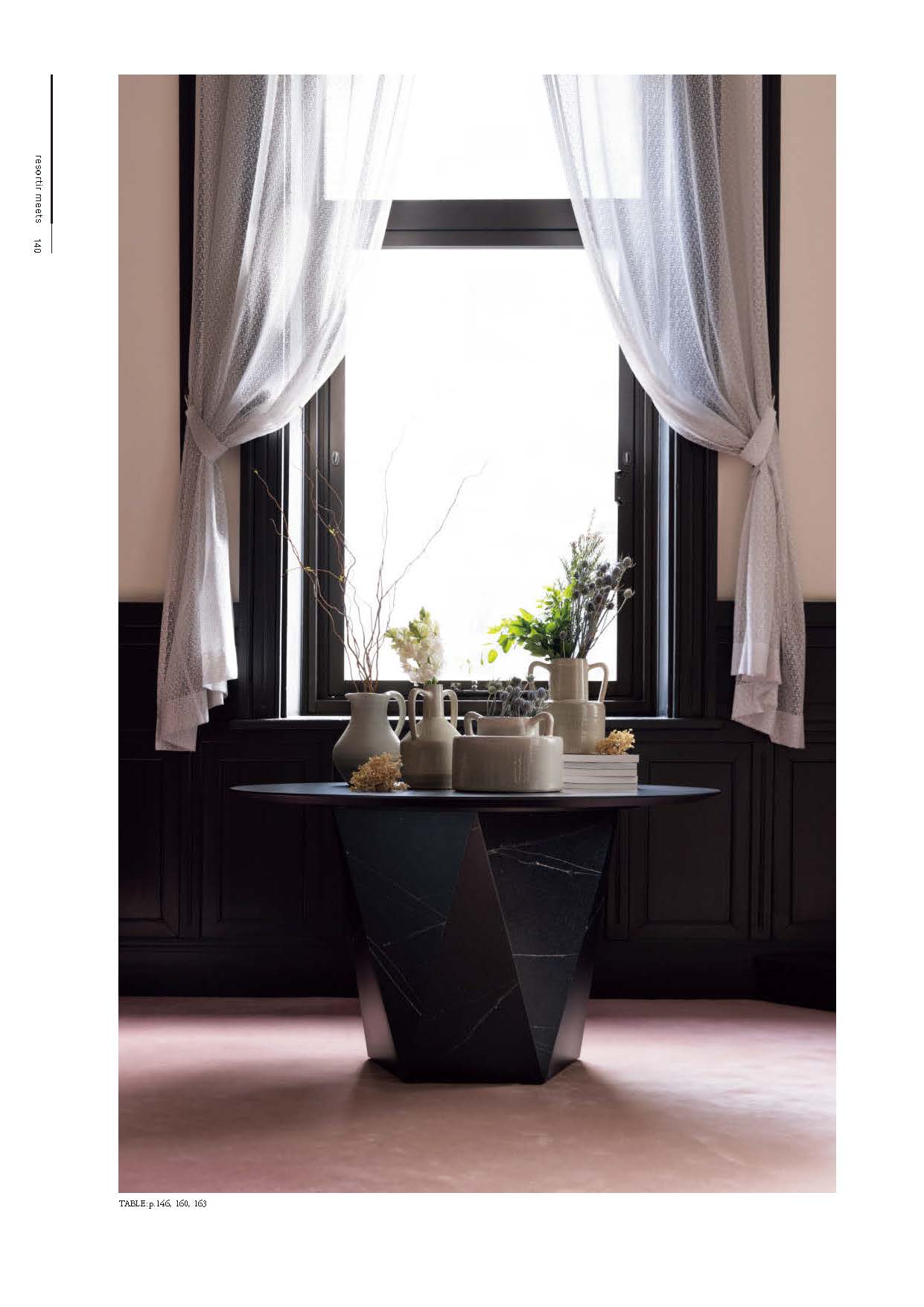 TROMPER BIG TABLE